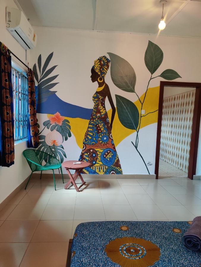 Tumi Hostel Kumasi Exterior photo